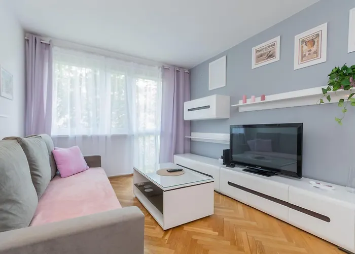 Summer 4 By Grand Apartments